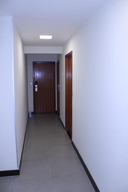 Vertentes Suites Hotel Консельєйру-Лафаєті Екстер'єр фото